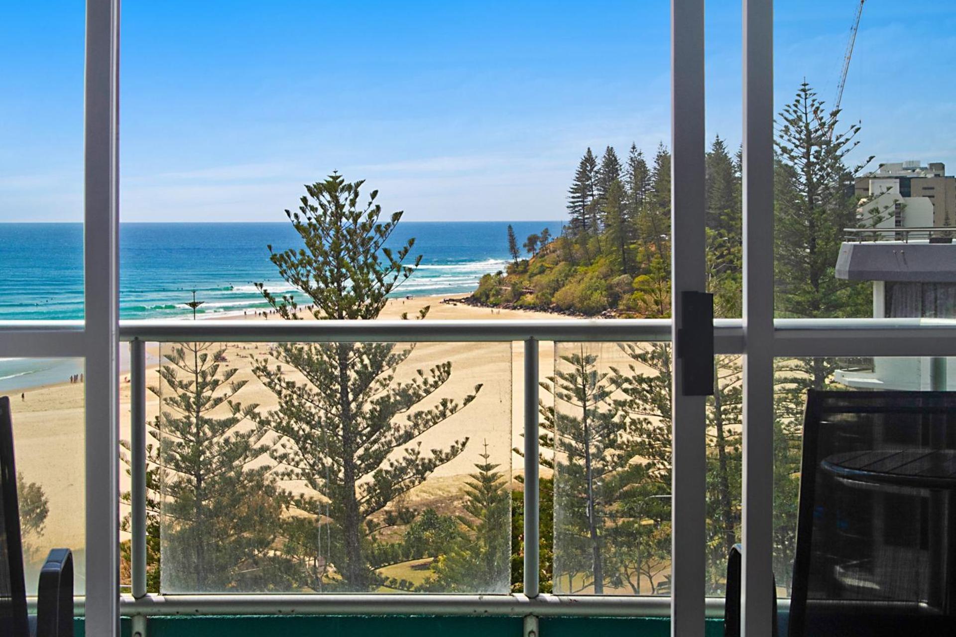 Ocean Plaza Unit 835 *